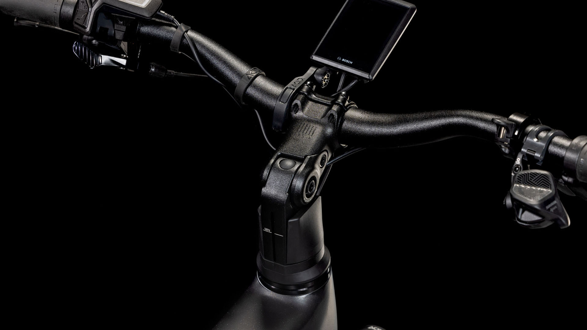 Cube Kathmandu Hybrid SLT 800 golddust´n´black  Cube Kathmandu Hybrid SLT 800 golddust´n´black