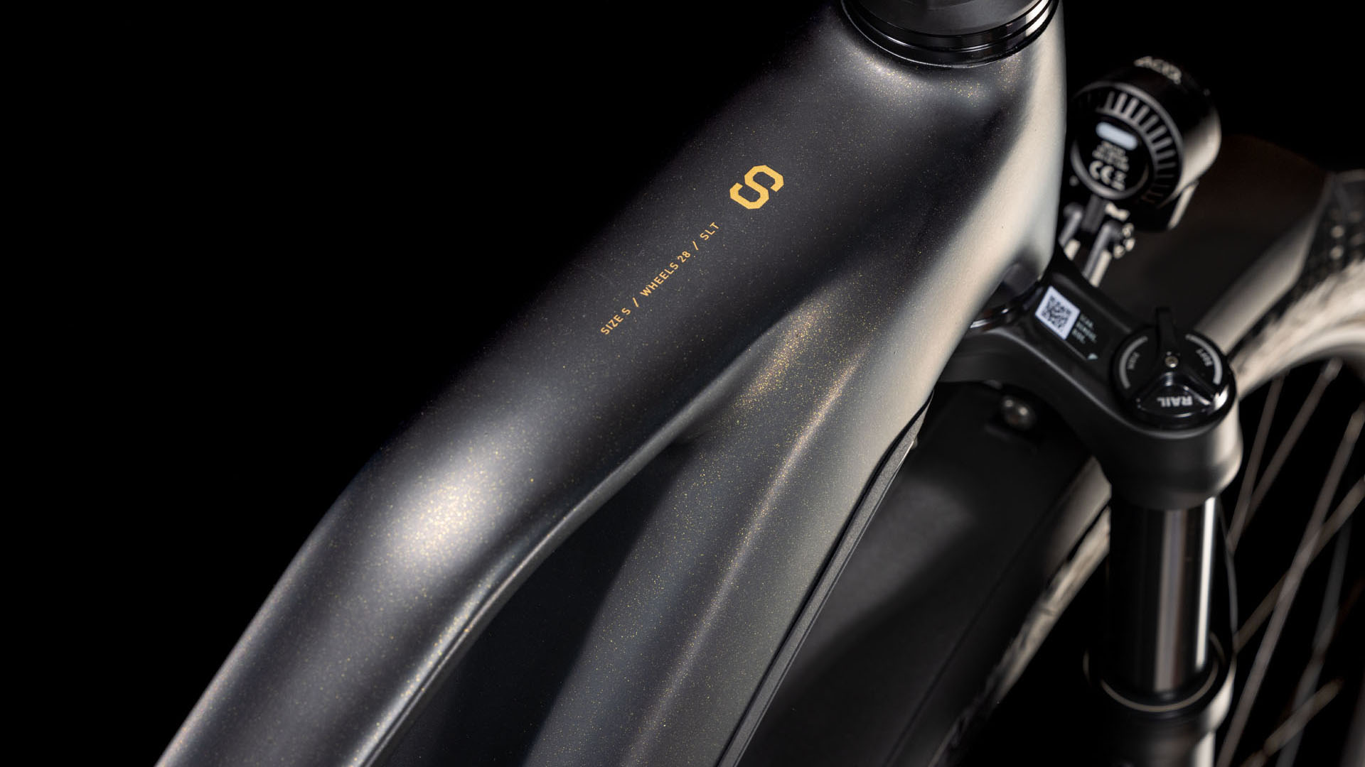 Cube Kathmandu Hybrid SLT 800 golddust´n´black  Cube Kathmandu Hybrid SLT 800 golddust´n´black