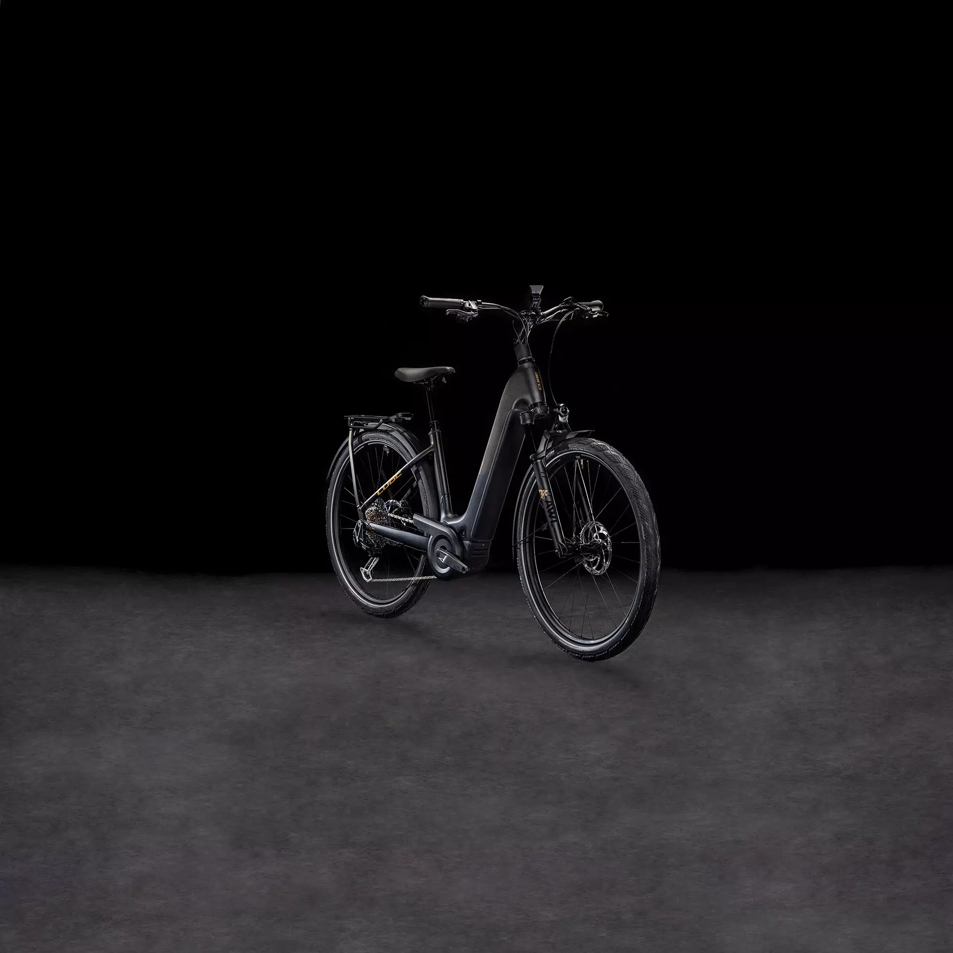 Cube Kathmandu Hybrid SLT 800 golddust´n´black  Cube Kathmandu Hybrid SLT 800 golddust´n´black