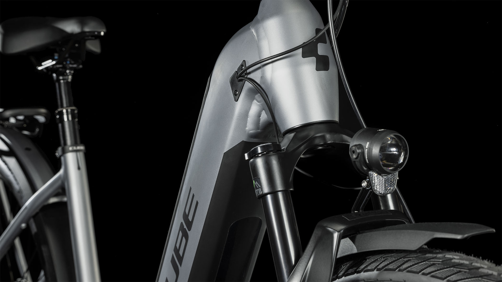 Cube Kathmandu Hybrid SLX 750 polarsilver´n´black  Cube Kathmandu Hybrid SLX 750 polarsilver´n´black