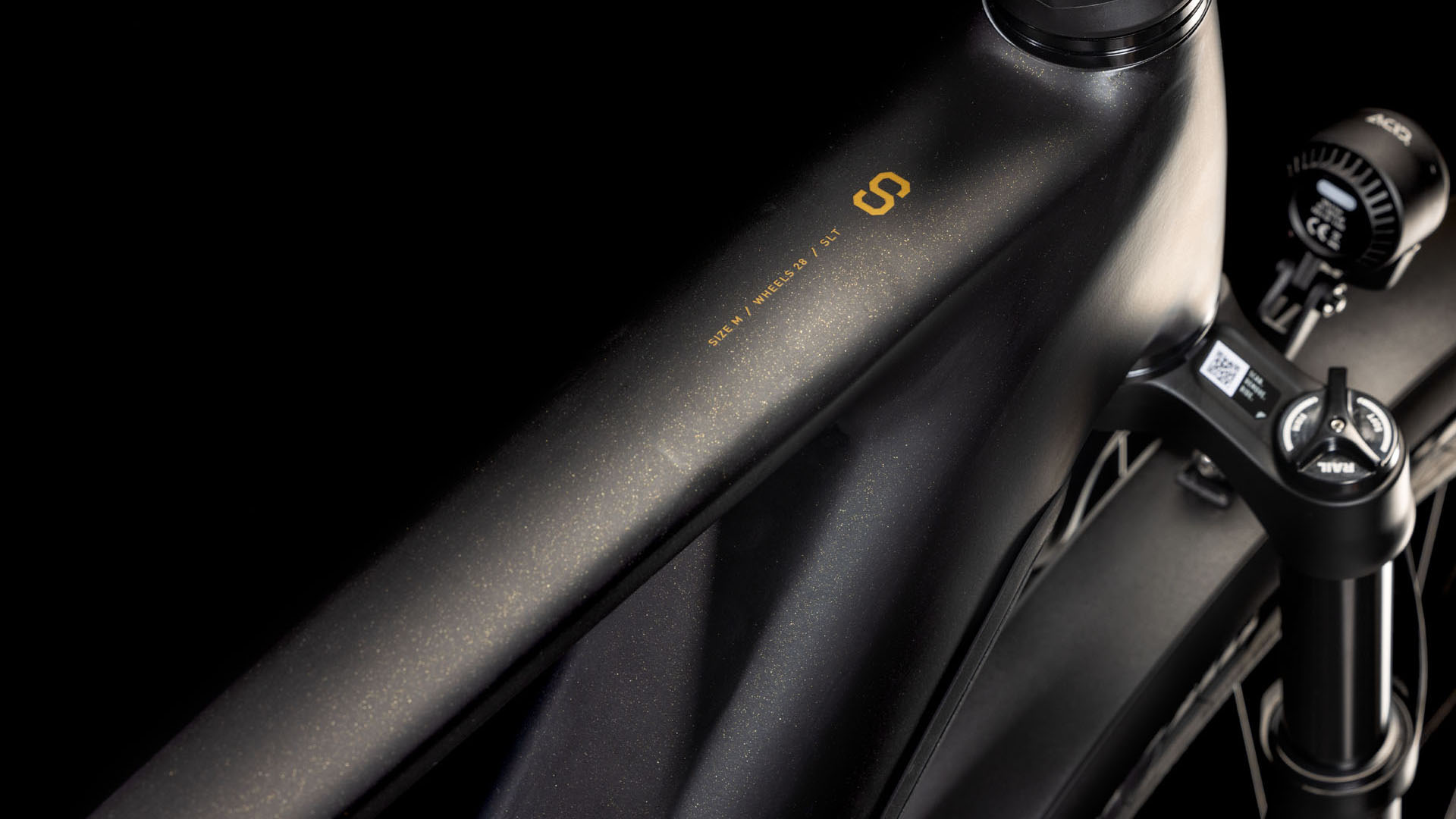 Cube Kathmandu Hybrid SLT 800 golddust´n´black  Cube Kathmandu Hybrid SLT 800 golddust´n´black