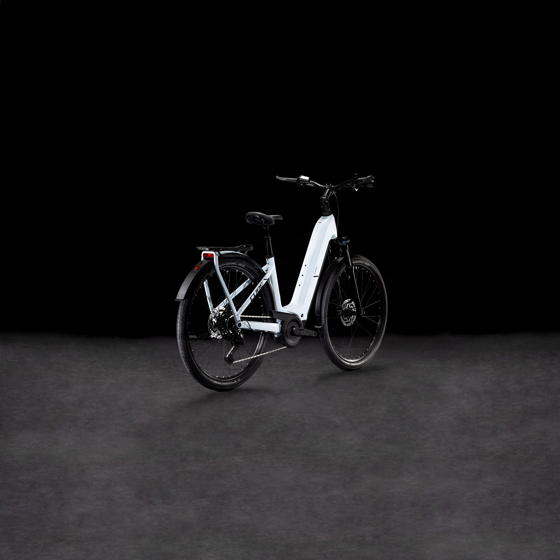 Cube Kathmandu Hybrid ONE 600 polarwhite´n´black  Cube Kathmandu Hybrid ONE 600 polarwhite´n´black