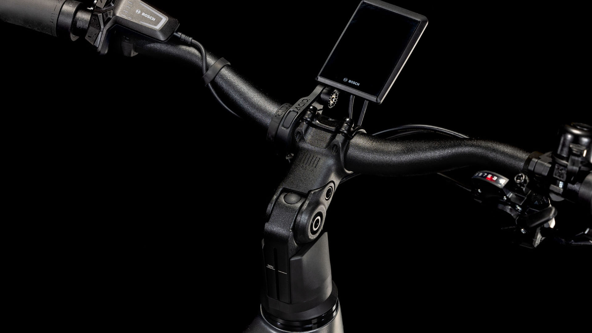 Cube Kathmandu Hybrid Pro 800 slabgrey´n´chrome  Cube Kathmandu Hybrid Pro 800 slabgrey´n´chrome