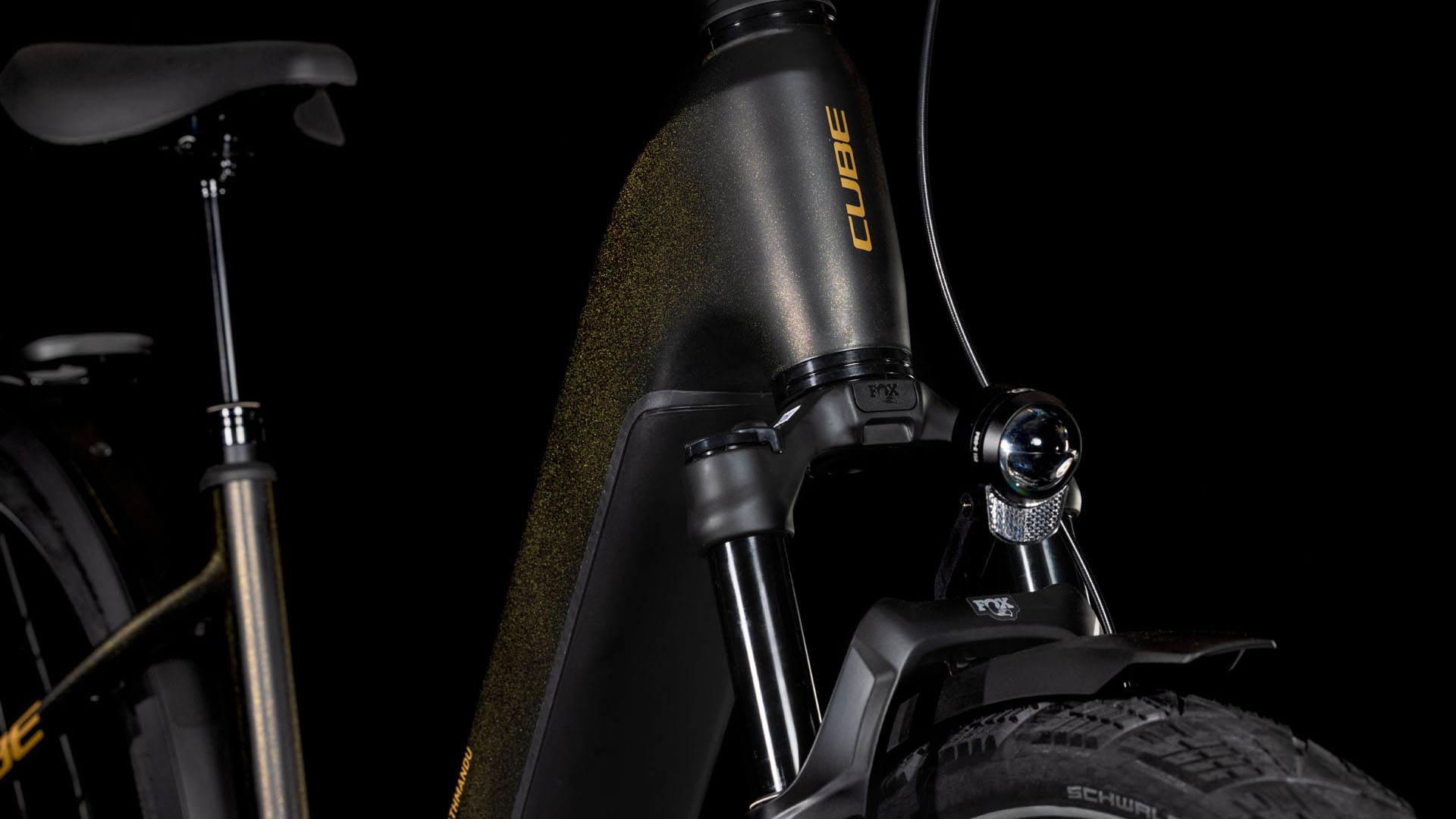 Cube Kathmandu Hybrid SLT 800 golddust´n´black  Cube Kathmandu Hybrid SLT 800 golddust´n´black