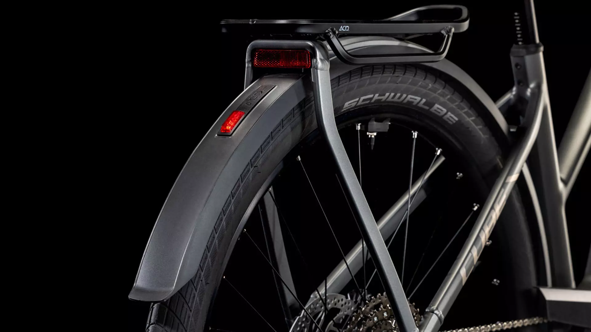 Cube Kathmandu Hybrid Pro 800 slabgrey´n´chrome  Cube Kathmandu Hybrid Pro 800 slabgrey´n´chrome