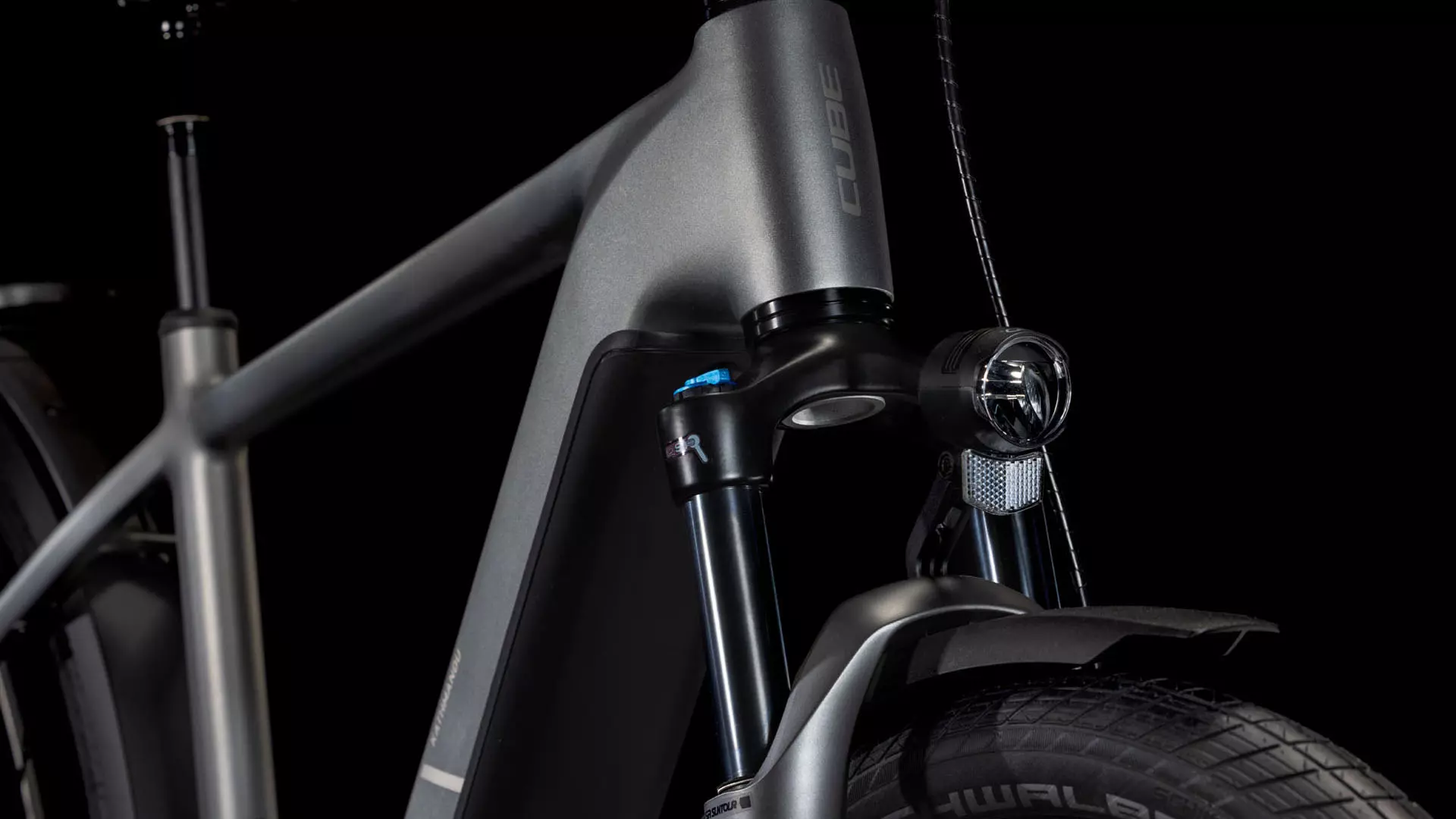 Cube Kathmandu Hybrid Pro 800 slabgrey´n´chrome  Cube Kathmandu Hybrid Pro 800 slabgrey´n´chrome